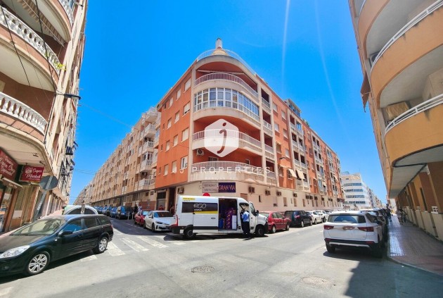 Aus zweiter Hand - Penthouse -
Torrevieja - Costa Blanca