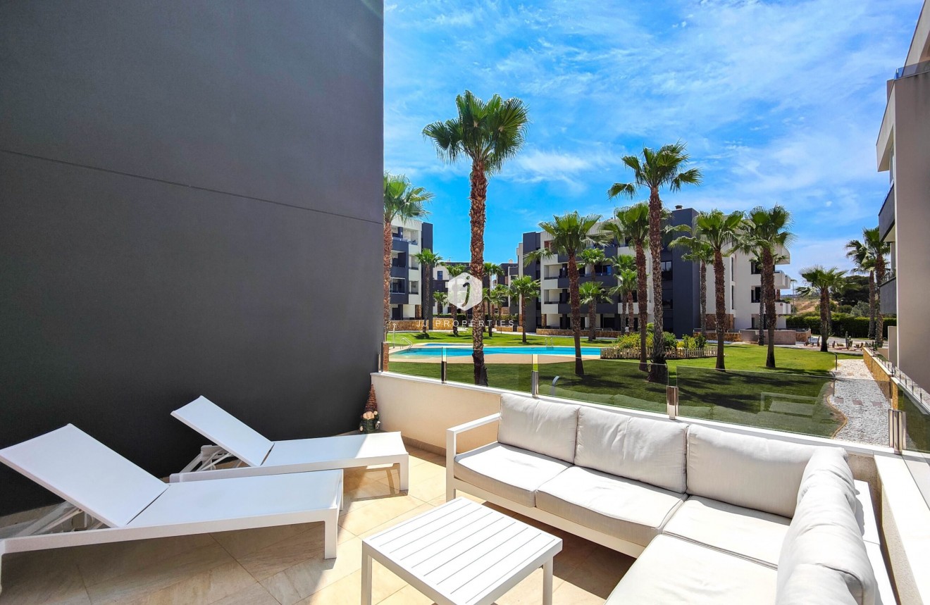 Resale - Apartment / flat -
Orihuela Costa - Costa Blanca