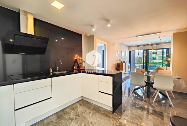 Resale - Apartment / flat -
Orihuela Costa - Costa Blanca