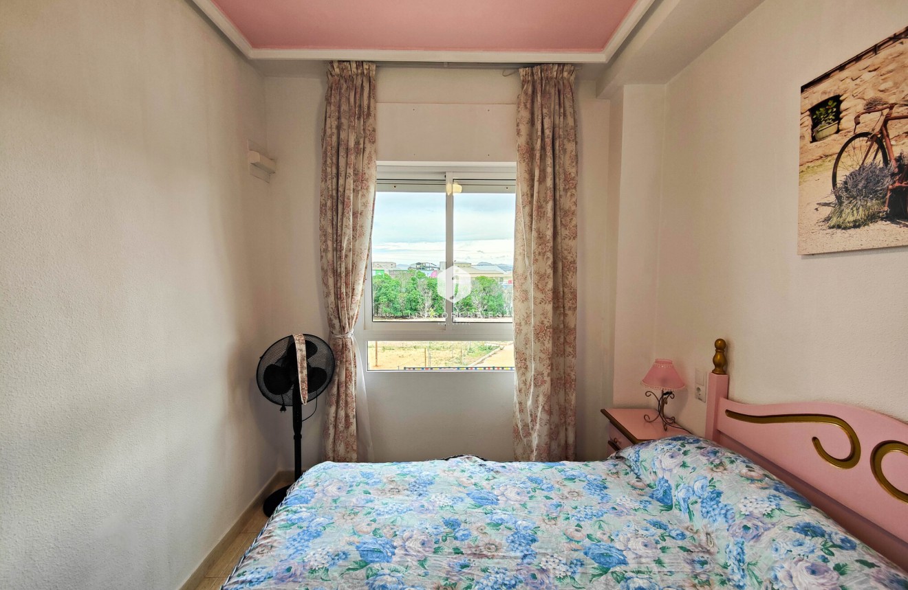 D'occasion - Appartement -
Torrevieja - Costa Blanca