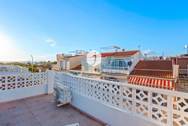 Z drugiej ręki - Szalet -
Torrevieja - Costa Blanca