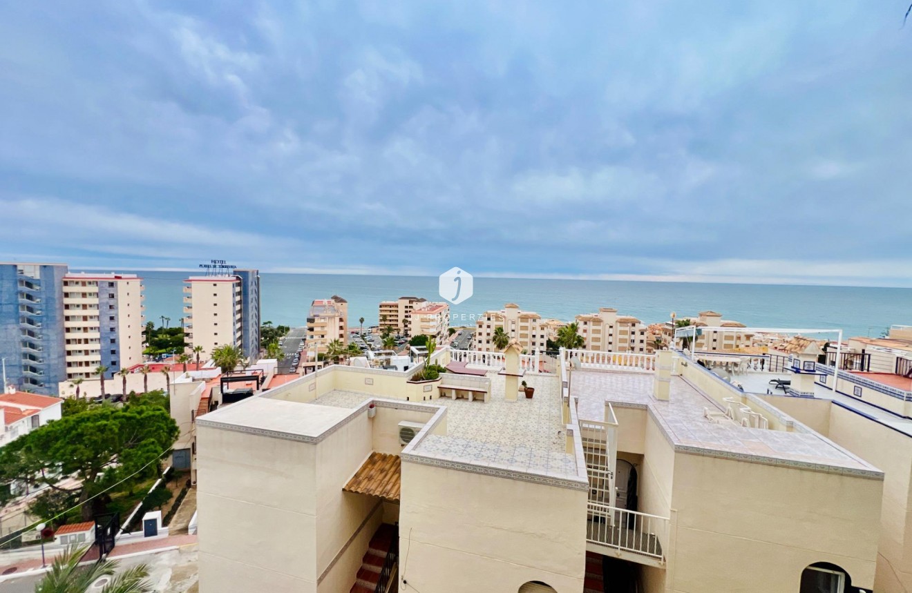 Segunda mano - Apartamento / piso -
Torrevieja - Miramar - Torre Del Moro