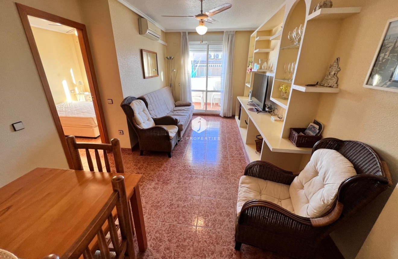 D'occasion - Appartement -
Torrevieja - Costa Blanca