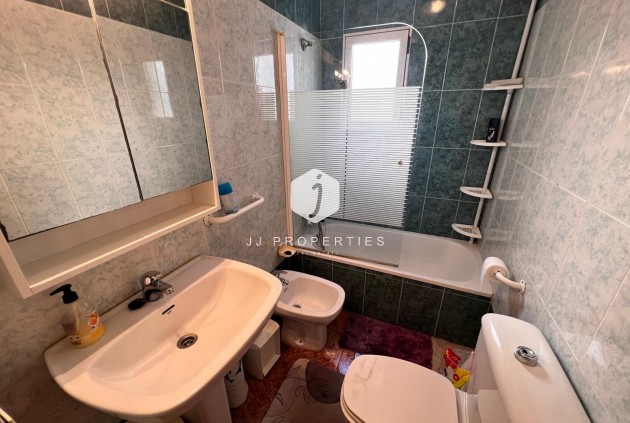 D'occasion - Appartement -
Torrevieja - Costa Blanca