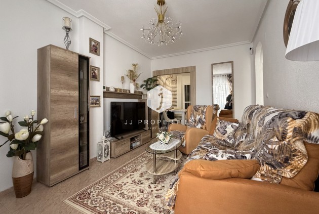 D'occasion - Appartement -
Torrevieja - Urb. Calas Blancas III