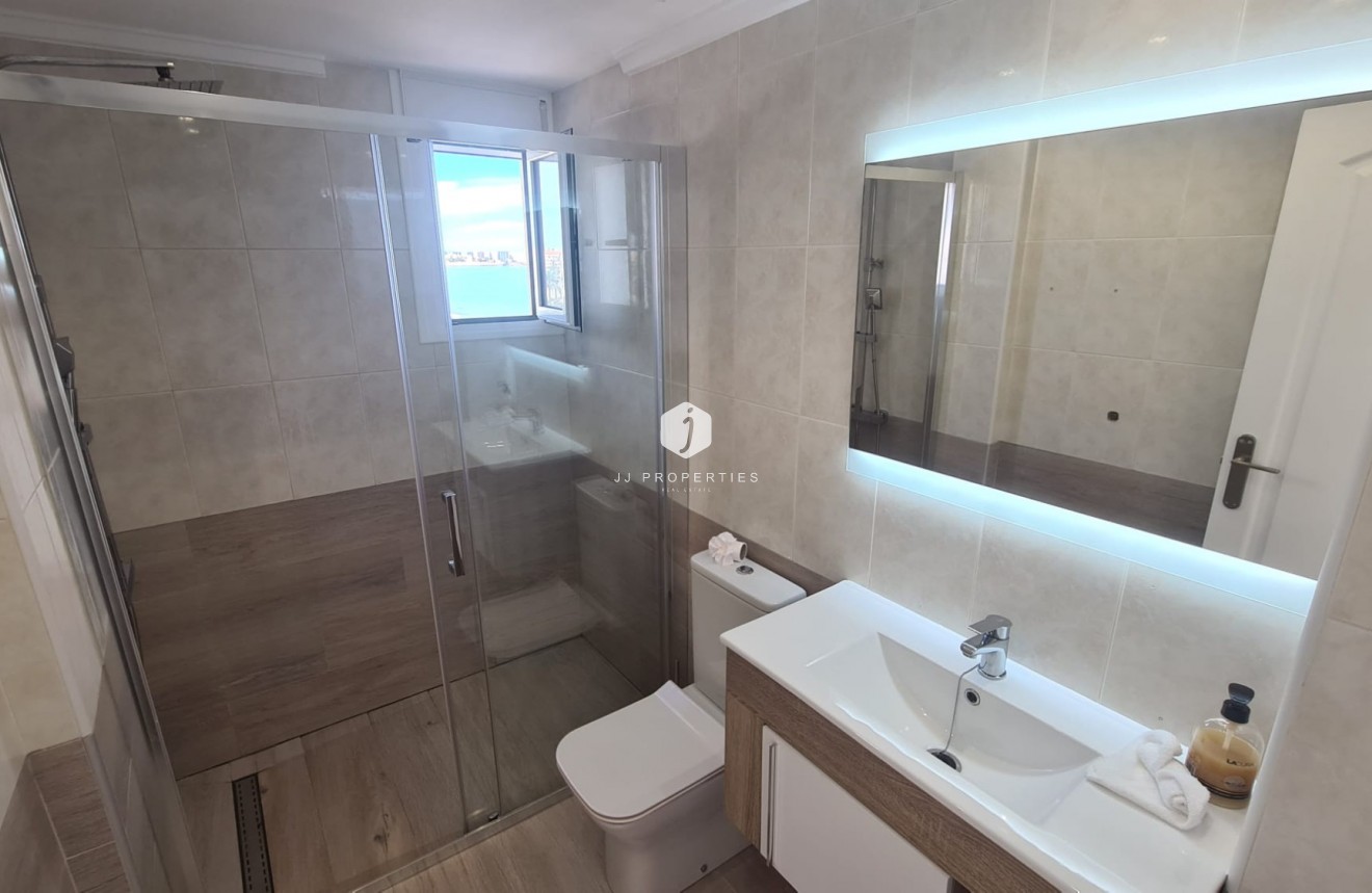 Resale - Apartment / flat -
Playa Flamenca - Costa Blanca