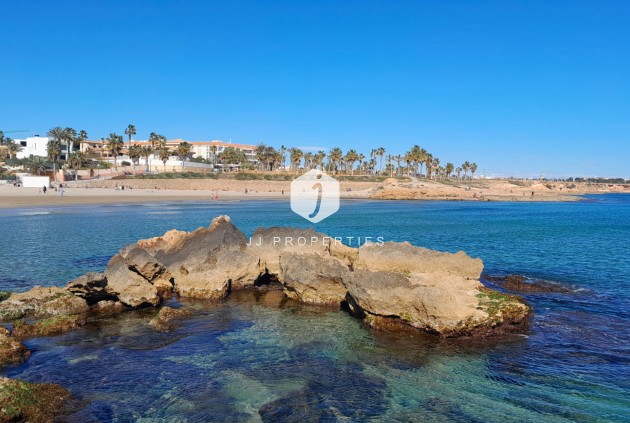Resale - Apartment / flat -
Playa Flamenca - Costa Blanca