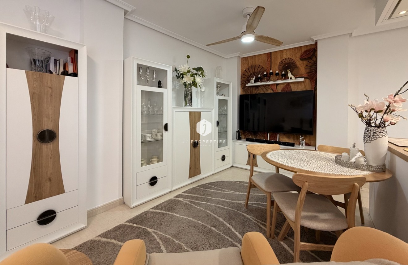 Segunda mano - Apartamento / piso -
Torrevieja - Costa Blanca