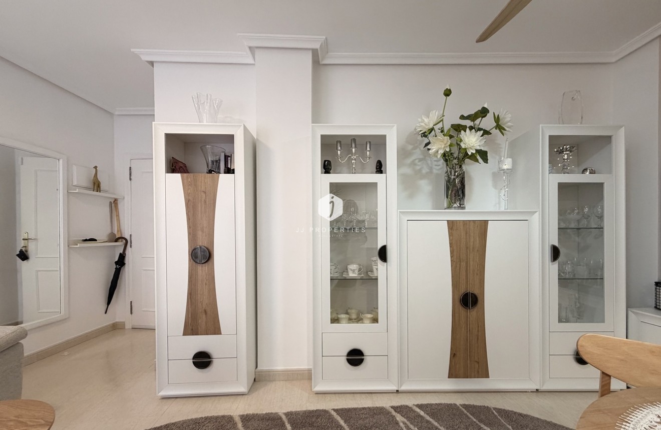 Segunda mano - Apartamento / piso -
Torrevieja - Costa Blanca