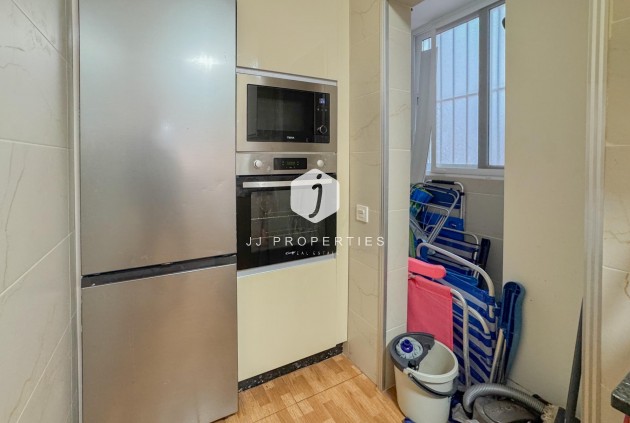 D'occasion - Appartement -
Torrevieja - La Mata Pueblo