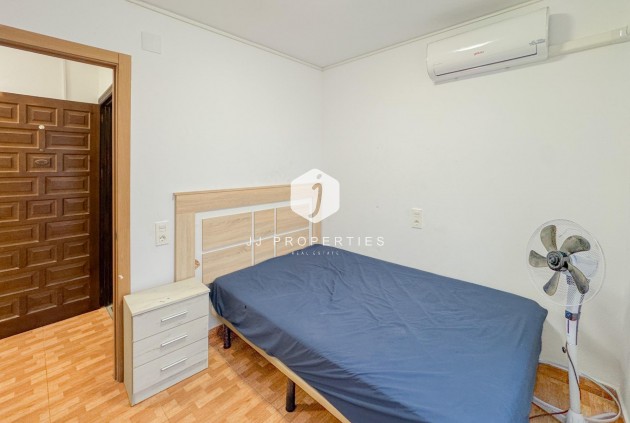 D'occasion - Appartement -
Torrevieja - La Mata Pueblo