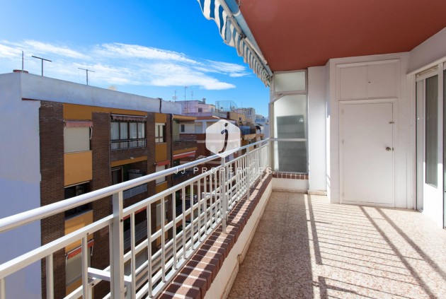 Resale - Penthouse -
Torrevieja - Playa del Cura