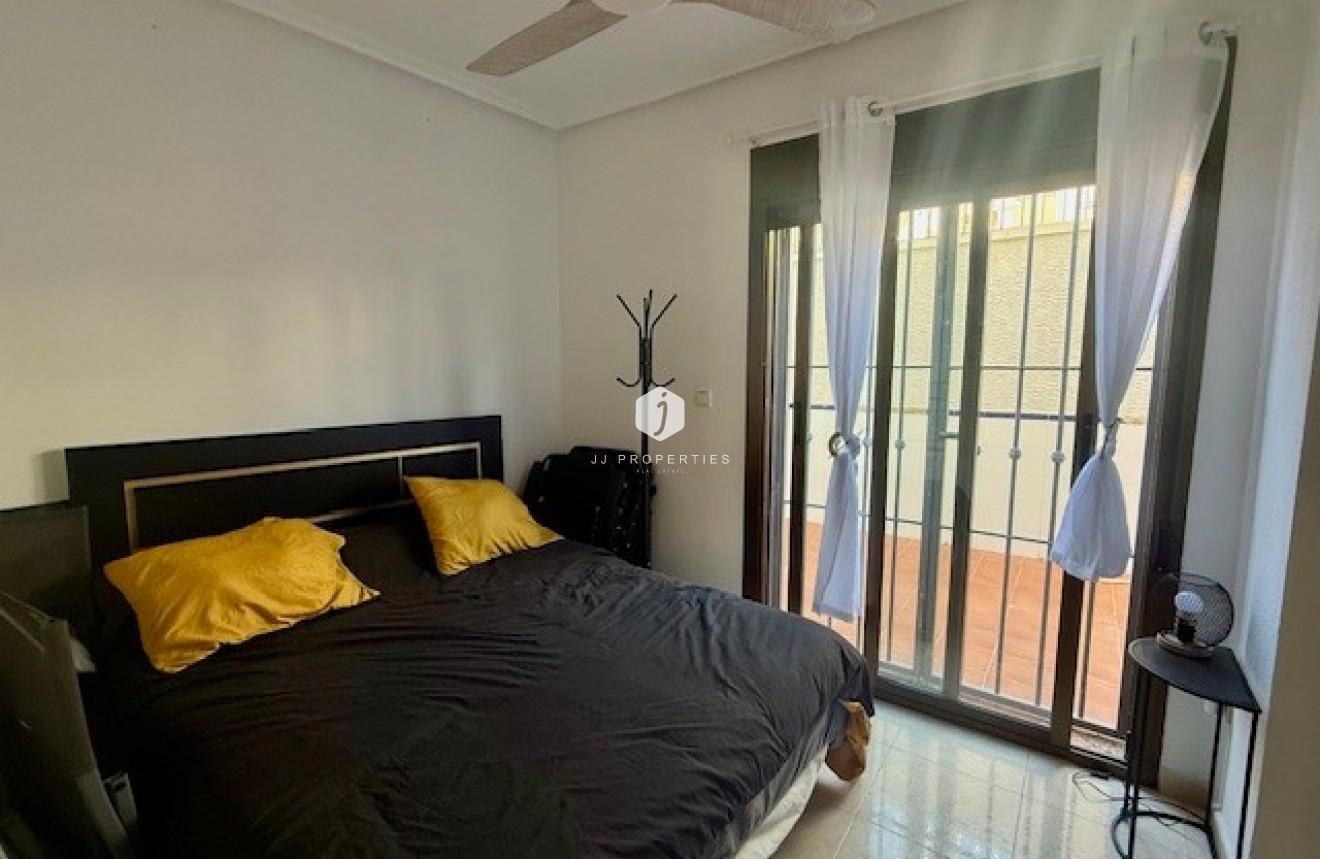 Resale - Chalet -
San Miguel de Salinas - Inland