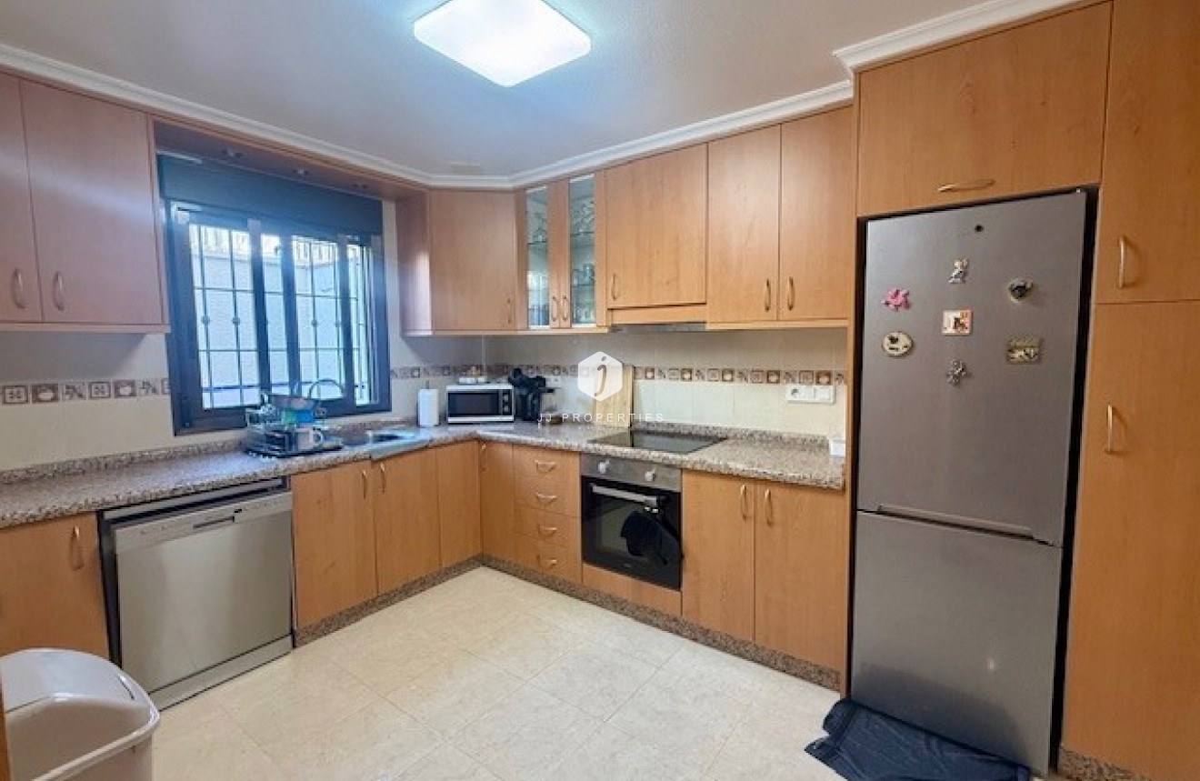 Resale - Chalet -
San Miguel de Salinas - Inland