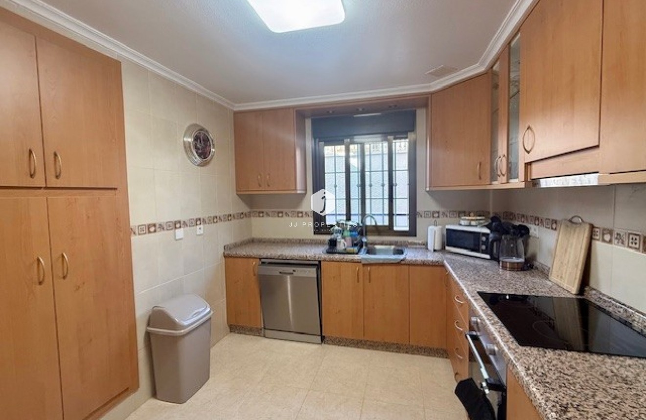 Resale - Chalet -
San Miguel de Salinas - Inland