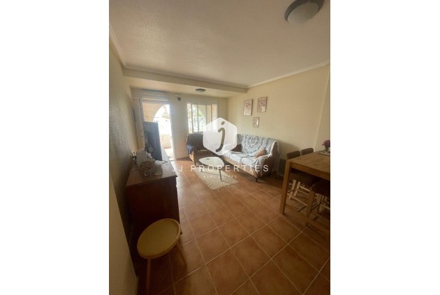 Resale - Chalet -
Torrevieja - aguas nuevas