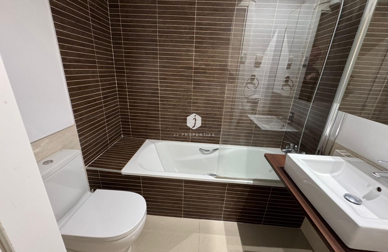 Aus zweiter Hand - Chalet -
Torrevieja - Punta prima