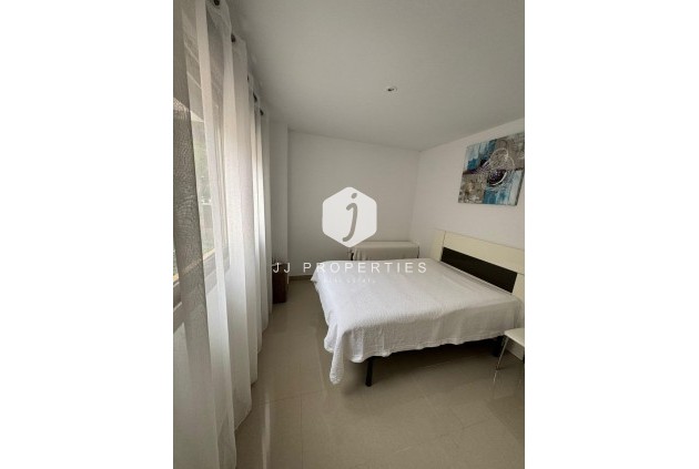 Aus zweiter Hand - Chalet -
Torrevieja - Punta prima