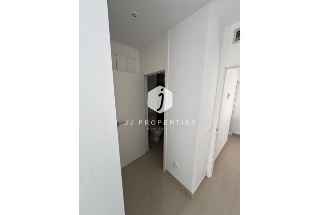 Aus zweiter Hand - Chalet -
Torrevieja - Punta prima