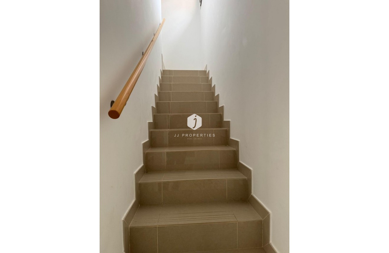 Aus zweiter Hand - Chalet -
Torrevieja - Punta prima