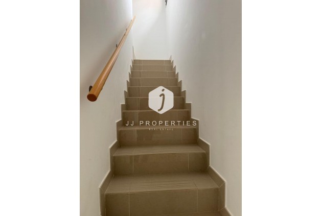 Aus zweiter Hand - Chalet -
Torrevieja - Punta prima