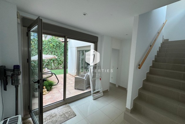 Aus zweiter Hand - Chalet -
Torrevieja - Punta prima