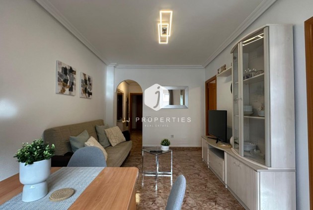 Resale - Apartment / flat -
Torrevieja - Estacion de autobuses