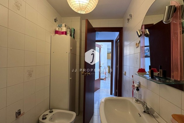 Aus zweiter Hand - Penthouse -
Torrevieja - Estacion de autobuses