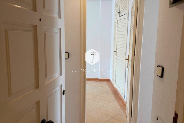 Resale - Apartment / flat -
Torrevieja - Costa Blanca