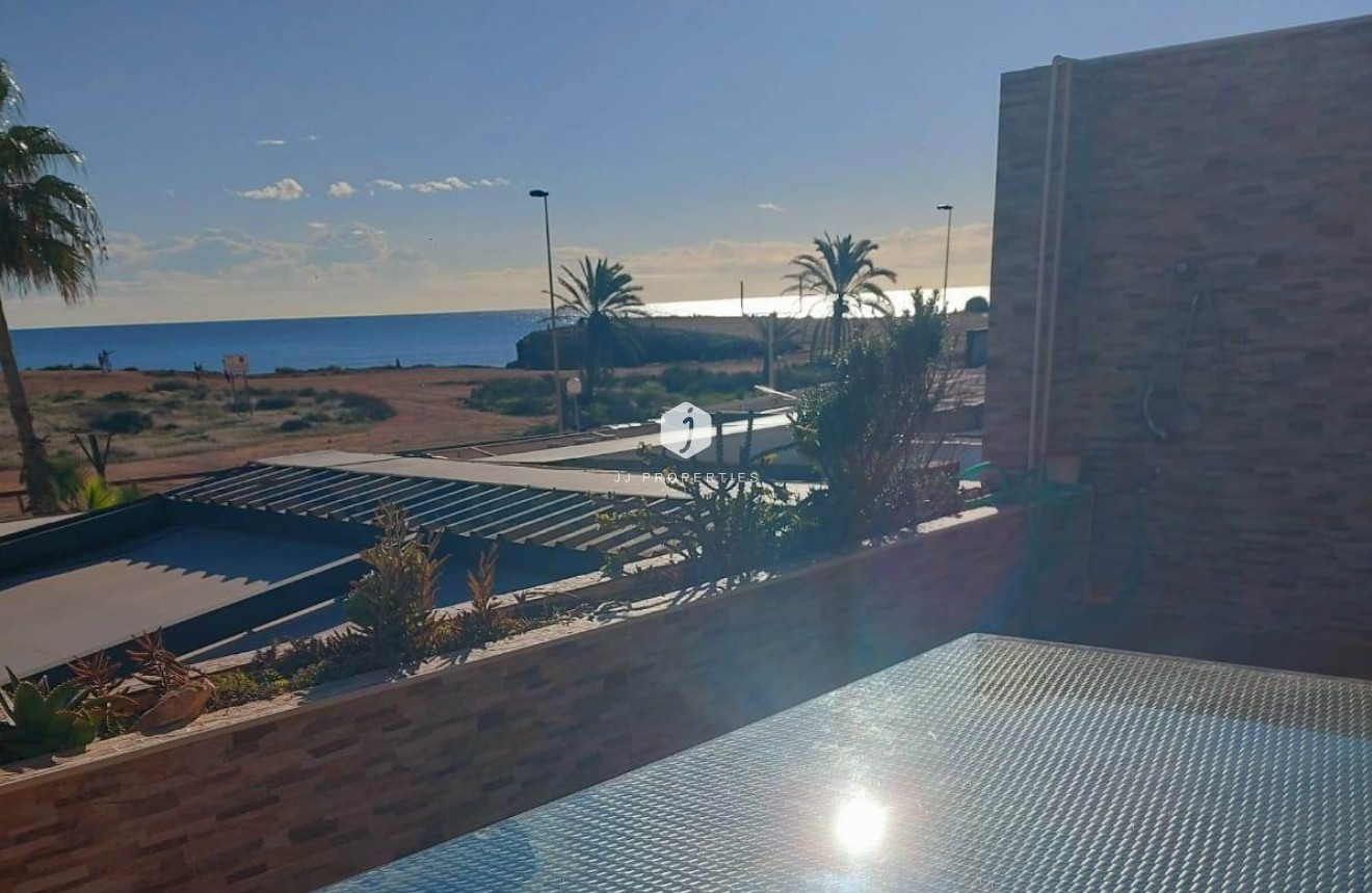 Resale - Apartment / flat -
Torrevieja - Costa Blanca