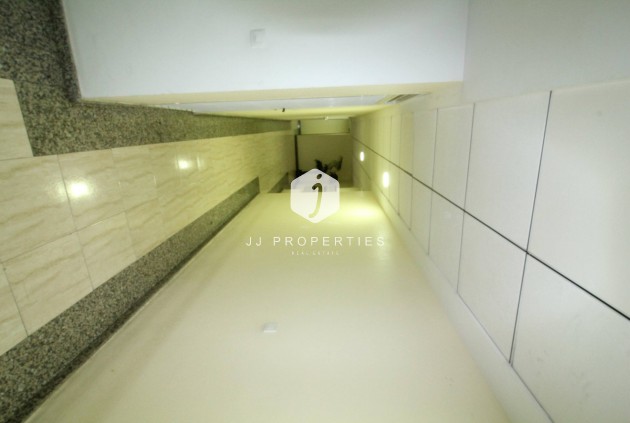 D'occasion - Appartement -
Torrevieja - Centro