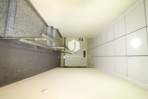 D'occasion - Appartement -
Torrevieja - Centro