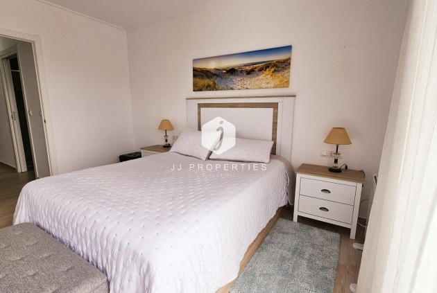 Aus zweiter Hand - Duplex -
Torrevieja - La siesta