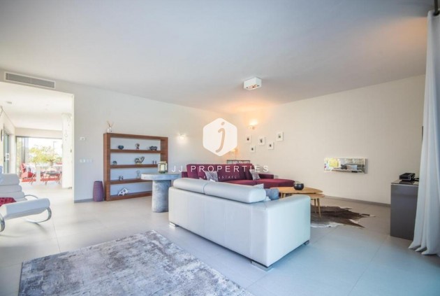 Aus zweiter Hand - Villa -
Orihuela Costa - Costa Blanca