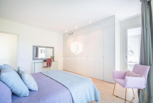 Aus zweiter Hand - Villa -
Orihuela Costa - Costa Blanca