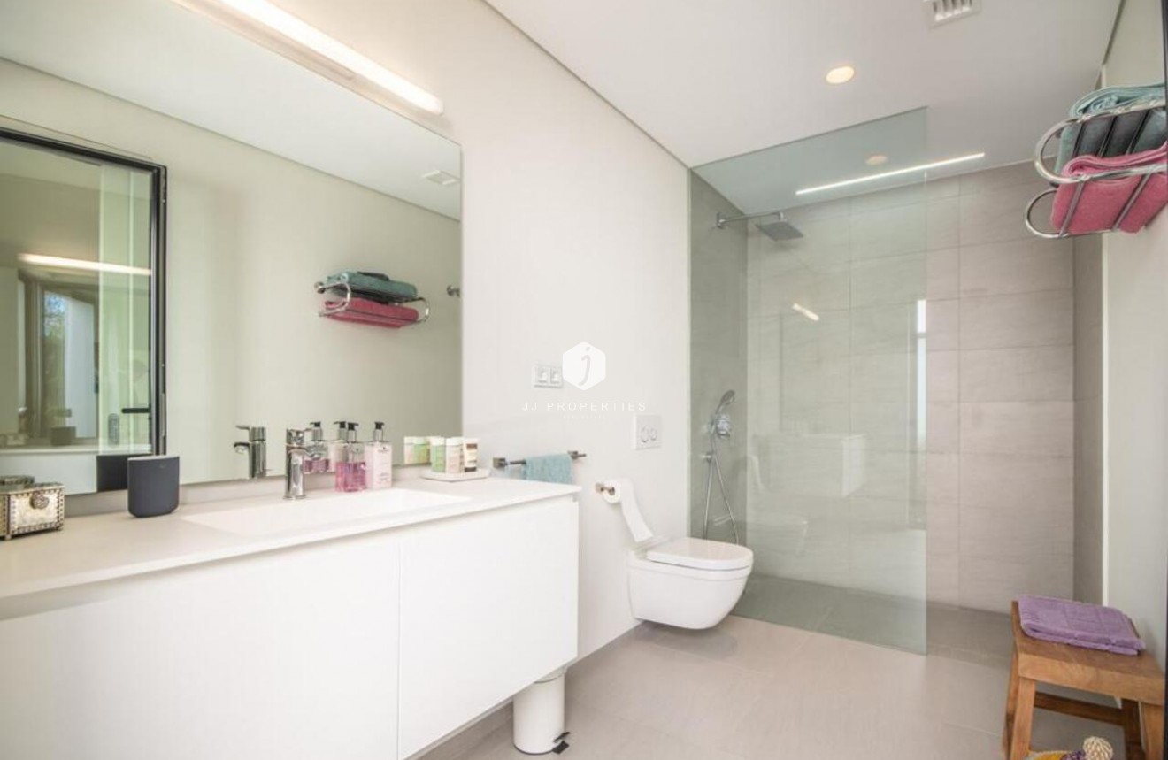 Aus zweiter Hand - Villa -
Orihuela Costa - Costa Blanca