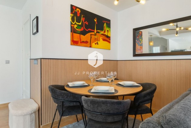 Z drugiej ręki - Szalet -
Orihuela Costa - Costa Blanca