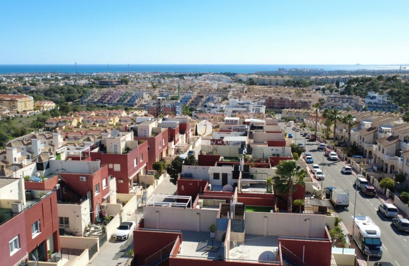 Z drugiej ręki - Szalet -
Orihuela Costa - Costa Blanca