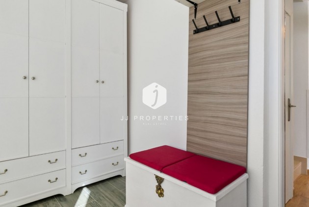 Z drugiej ręki - Szalet -
Orihuela Costa - Costa Blanca