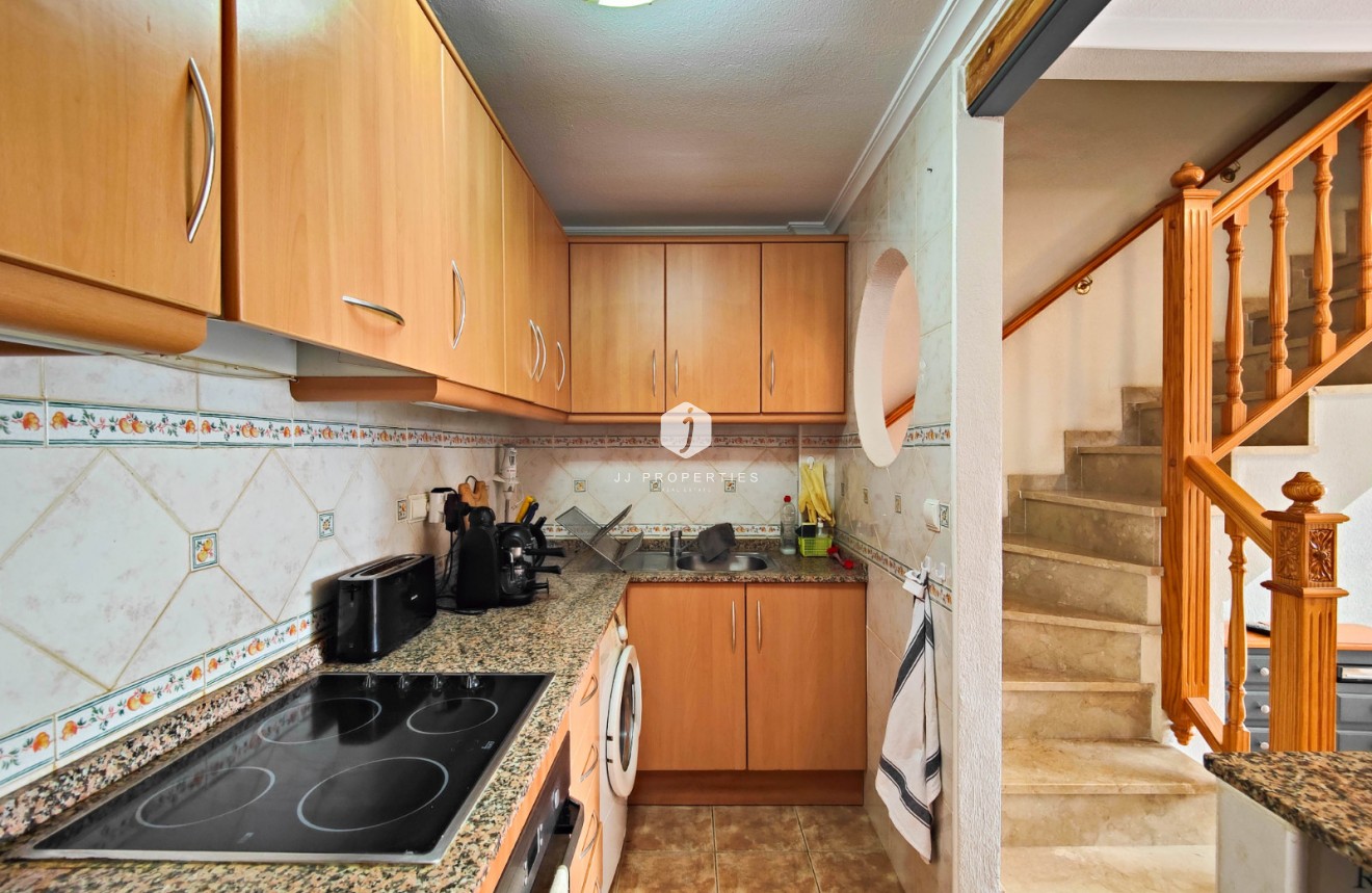 Z drugiej ręki - Szalet -
Orihuela Costa - Costa Blanca