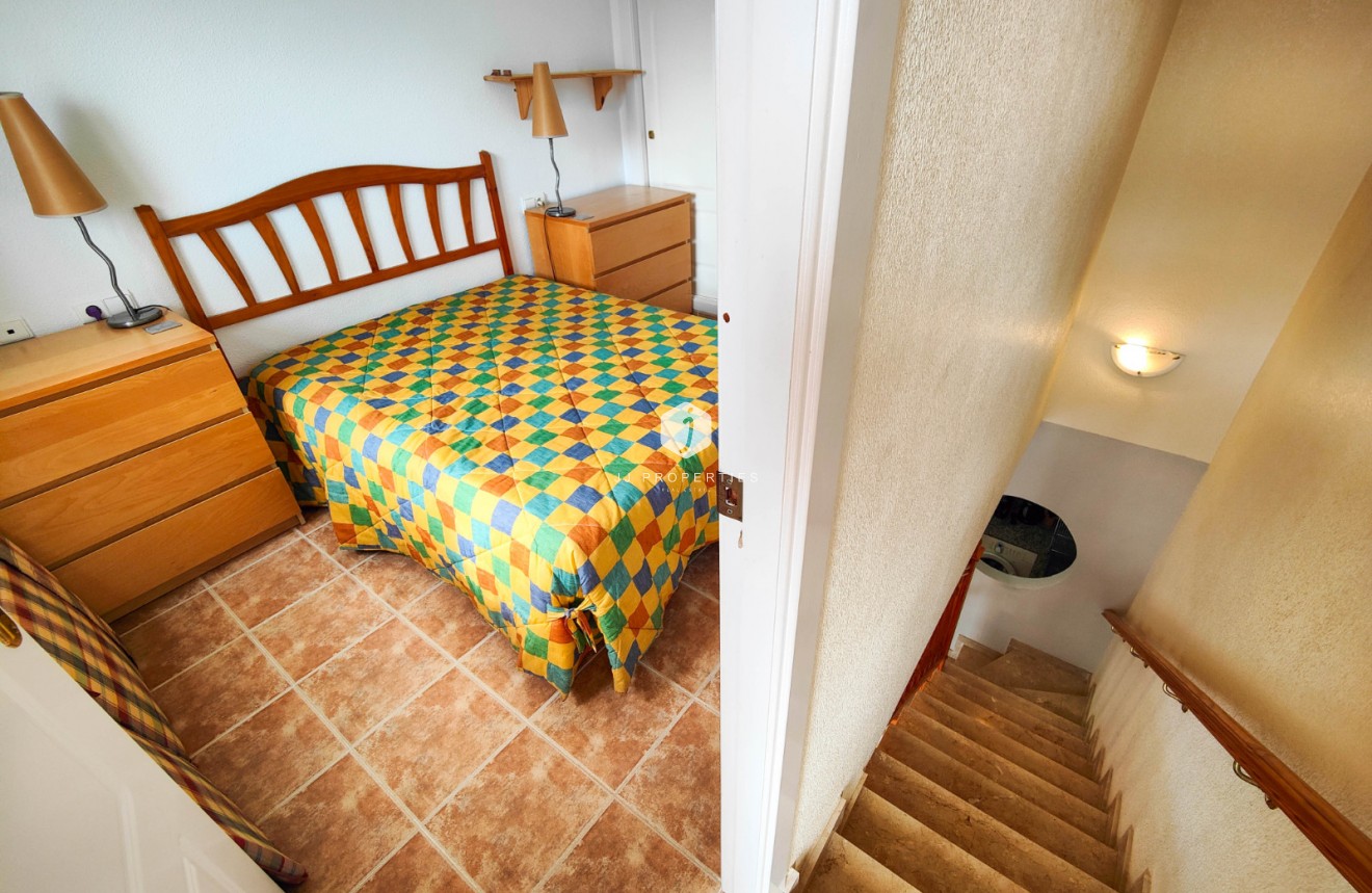 Z drugiej ręki - Szalet -
Orihuela Costa - Costa Blanca