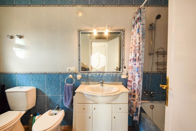 Z drugiej ręki - Szalet -
Orihuela Costa - Costa Blanca