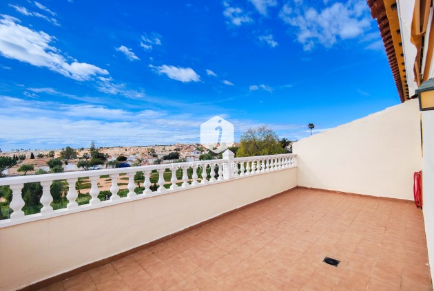 Z drugiej ręki - Szalet -
Orihuela Costa - Costa Blanca