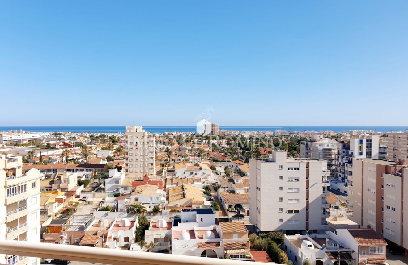 D'occasion - Appartement -
Torrevieja - Costa Blanca