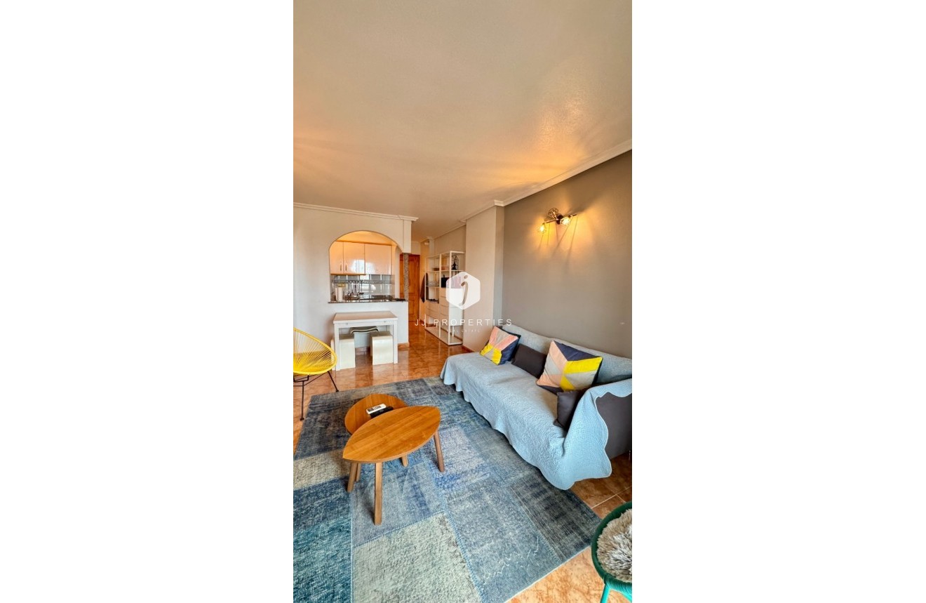 D'occasion - Appartement -
Torrevieja - Costa Blanca