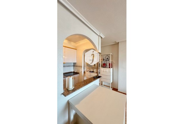 D'occasion - Appartement -
Torrevieja - Costa Blanca