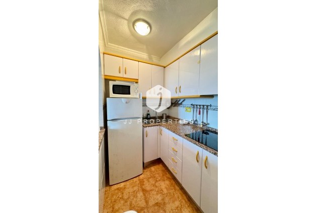 D'occasion - Appartement -
Torrevieja - Costa Blanca