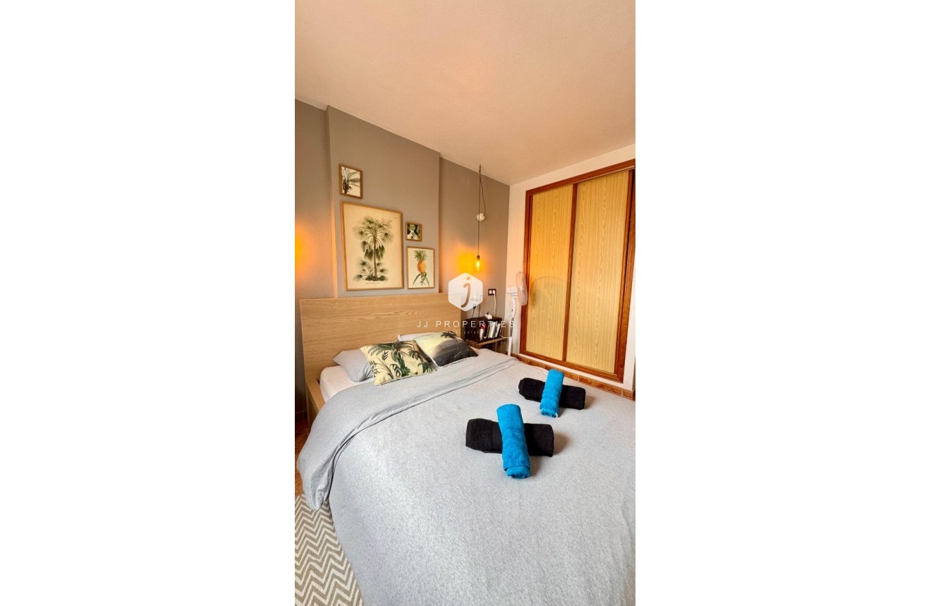 D'occasion - Appartement -
Torrevieja - Costa Blanca