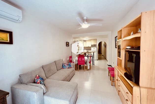 Segunda mano - Apartamento / piso -
Torrevieja - Costa Blanca