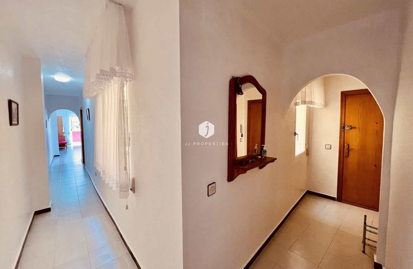 Segunda mano - Apartamento / piso -
Torrevieja - Costa Blanca